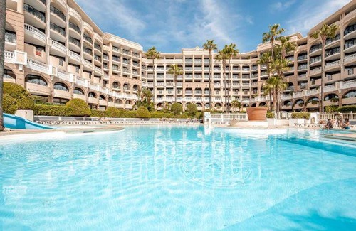 Cannes La Bocca Apartment | 35 m² Serviced apartment ∙ 127 guests