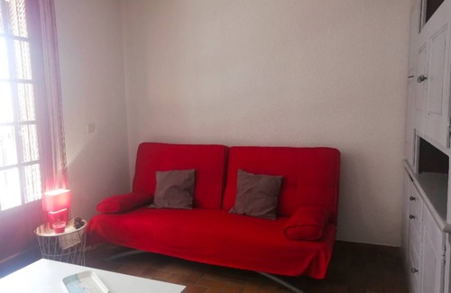 Boulouris-sur-Mer Apartment | 35 m² Studio flat ∙ 1 bedroom ∙ 4 guests