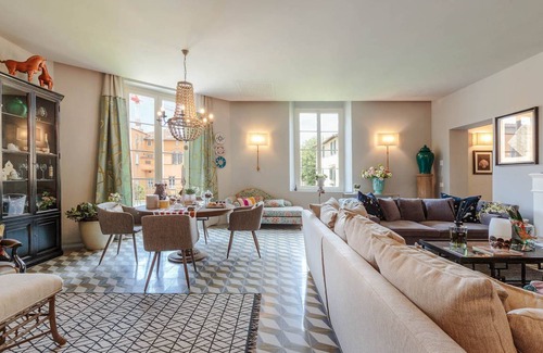 Lucca Historical Center Apartment | 350 m² Apartment ∙ 4 bedrooms ∙ 8 guests
