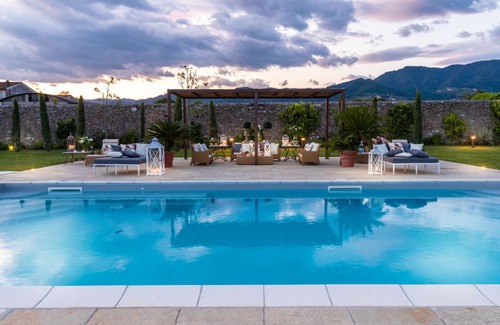 Lucca Villa | 380 m² Villa ∙ 5 bedrooms ∙ 10 guests