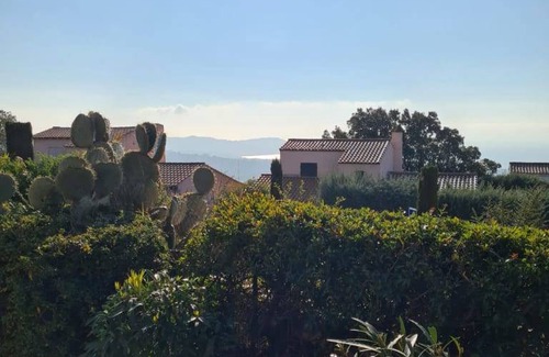 La Croix-Valmer Apartment | 39 m² Apartment ∙ 1 bedroom ∙ 4 guests