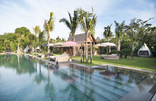 Umalas Villa | 4 Bedroom Kayu Villa - 3000 Sqm