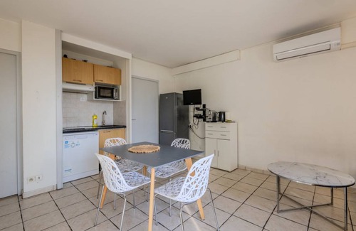 Juan-les-Pins Apartment | 40 m² Apartment ∙ 1 bedroom ∙ 4 guests