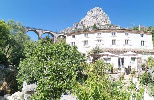 Saint-Jeannet Bed & Breakfast | 40 m² Bed and breakfast ∙ 10 guests