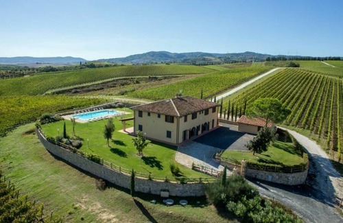 Casciana Terme Lari Villa | 400 m² Villa ∙ 10 bedrooms ∙ 20 guests