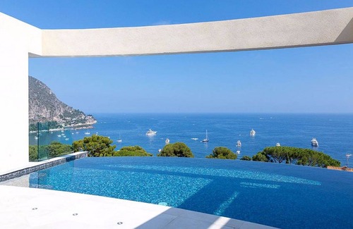 Eze Villa | 400 m² Villa ∙ 5 bedrooms ∙ 10 guests
