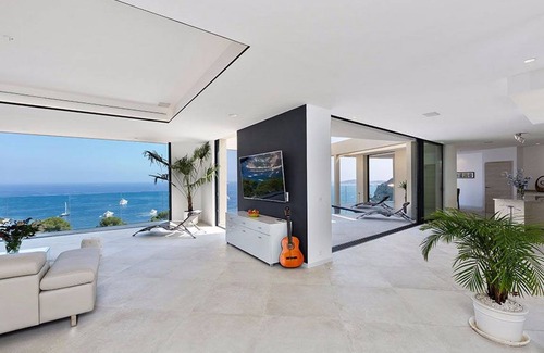 Eze Villa | 400 m² Villa ∙ 5 bedrooms ∙ 10 guests