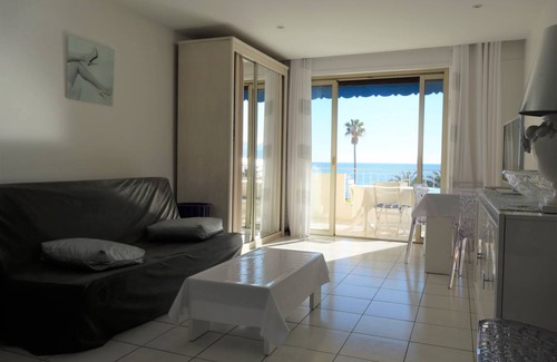 Cannes Old Town Apartment | 42 m² Apartment ∙ 1 bedroom ∙ 4 guests
