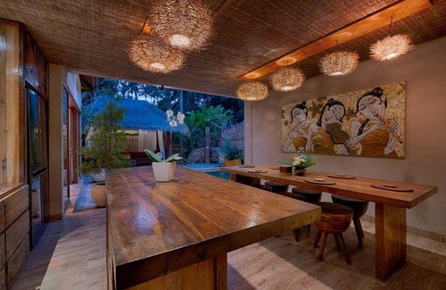 Ubud Villa | 450 m² Villa ∙ 4 bedrooms ∙ 8 guests
