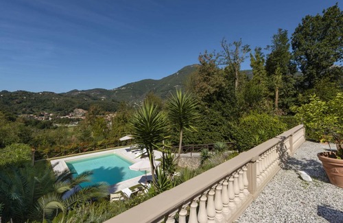 Camaiore Villa | 450 m² Villa ∙ 6 bedrooms ∙ 12 guests