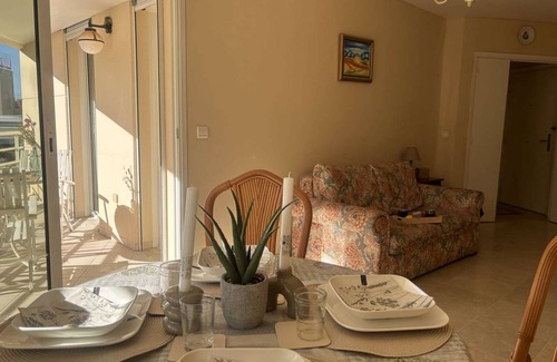 Juan-les-Pins Apartment | 46 m² Apartment ∙ 1 bedroom ∙ 4 guests