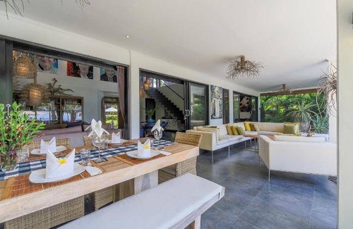 Kalisada Villa | 460 m² Villa ∙ 6 bedrooms ∙ 12 guests