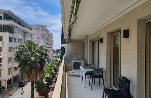 Cannes City Centre Apartment | 47 m² Apartment ∙ 1 bedroom ∙ 4 guests