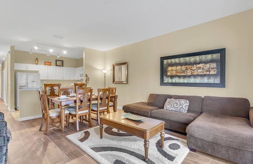 West Kissimmee Condo | 4br/3ba condo from $72/nt,super close to Disney, condo, All 1st floor