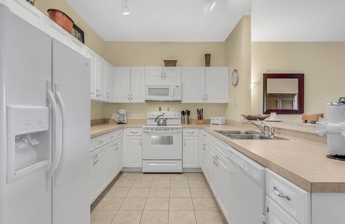 West Kissimmee Condo | 4br/3ba condo from $72/nt,super close to Disney, condo, All 1st floor