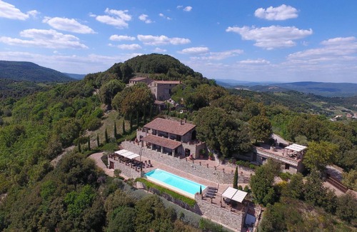 Civitella Paganico Apartment | 50 m² Apartment ∙ 1 bedroom ∙ 3 guests