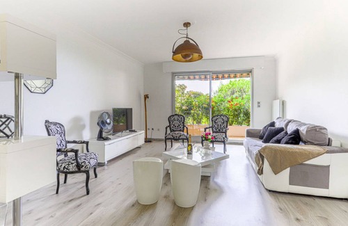 Eze Apartment | 50 m² Apartment ∙ 1 bedroom ∙ 4 guests