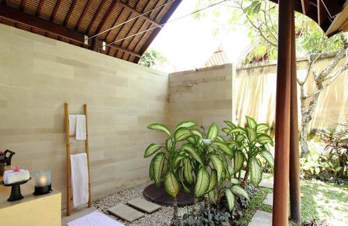 Denpasar Timur Villa | 500 m² Villa ∙ 3 bedrooms ∙ 6 guests