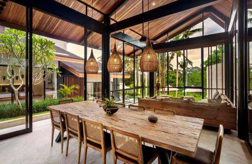 Ubud City-Centre Villa | 500 m² Villa ∙ 5 bedrooms ∙ 10 guests