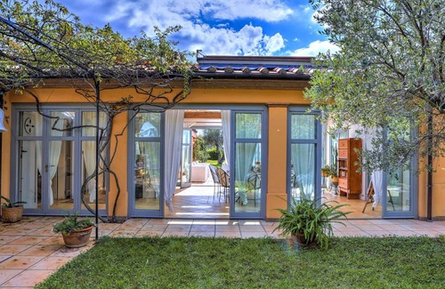 Campiglia Marittima Villa | 500 m² Villa ∙ 6 bedrooms ∙ 12 guests