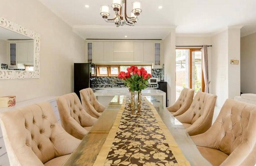 Baturiti House | 5000 m² House ∙ 3 bedrooms ∙ 10 guests
