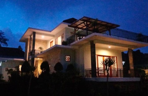 Baturiti House | 5000 m² House ∙ 3 bedrooms ∙ 10 guests