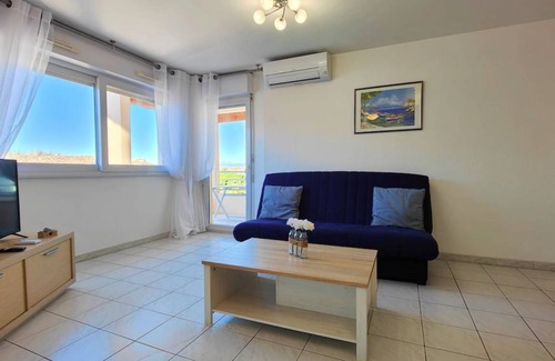 Frejus Port Apartment | 57 m² Apartment ∙ 2 bedrooms ∙ 6 guests