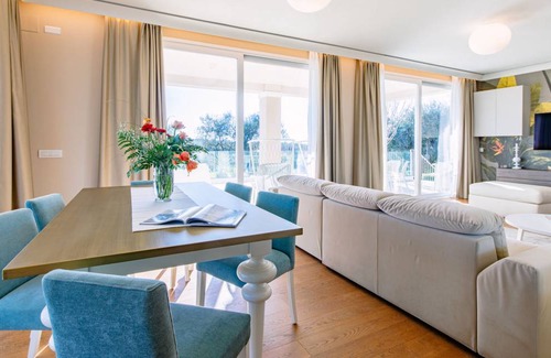 San Vincenzo Villa | 595 m² Villa ∙ 6 bedrooms ∙ 12 guests
