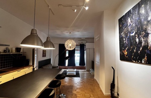 Prado - Republique Apartment | 60 m² Apartment ∙ 1 bedroom ∙ 4 guests