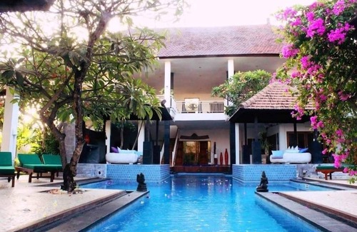 Umalas Villa | 7 Bedrooms Villa in Canggu Bali (Villa Andaman) for 14 pax
