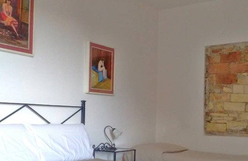 Pomaia Apartment | 70 m² Apartment ∙ 2 bedrooms ∙ 5 guests