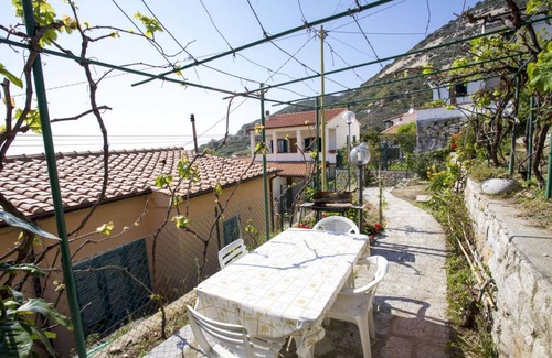 Chiessi Villa | 70 m² Villa ∙ 2 bedrooms ∙ 6 guests