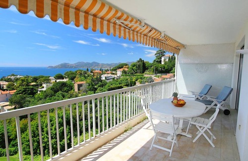 La Croix des Gardes Apartment | 72 m² Apartment ∙ 1 bedroom ∙ 4 guests