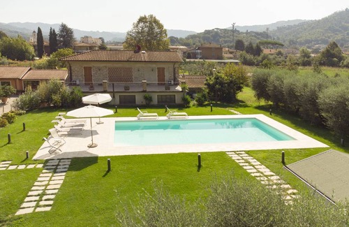 Camaiore House | 72 m² House ∙ 2 bedrooms ∙ 4 guests