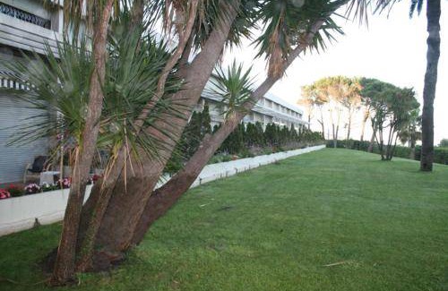 Cannes La Bocca Apartment | 75 m² Apartment ∙ 2 bedrooms ∙ 5 guests