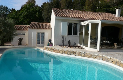 Les Issambres Villa | 800m from the sea, pretty Provencal villa, quiet, swimming pool, garden in the Golf St. Tropez