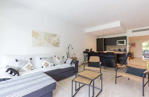 California - Pezou Apartment | 86 m² Apartment ∙ 3 bedrooms ∙ 6 guests