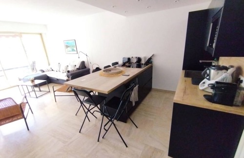 California - Pezou Apartment | 86 m² Apartment ∙ 3 bedrooms ∙ 6 guests