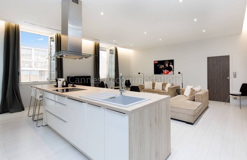 Cannes City Centre Apartment | 87 m² Apartment ∙ 2 bedrooms ∙ 4 guests