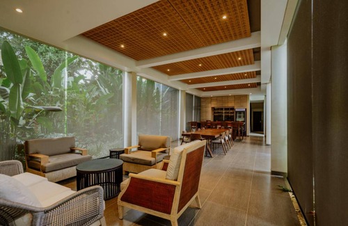 Buahan Hotel | 87 m² Hotel ∙ 3 guests