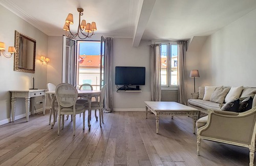 Jean-Medecin Apartment | 90 m² Apartment ∙ 2 bedrooms ∙ 5 guests