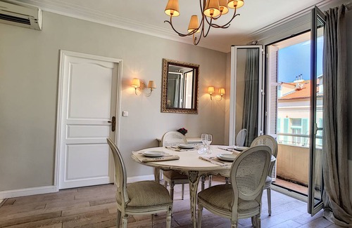 Jean-Medecin Apartment | 90 m² Apartment ∙ 2 bedrooms ∙ 5 guests