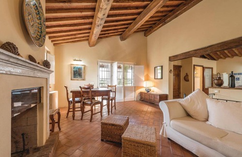 Vicopelago House | 90 m² House ∙ 2 bedrooms ∙ 4 guests