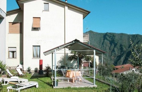 Montignoso Apartment | 95 m² Apartment ∙ 3 bedrooms ∙ 6 guests