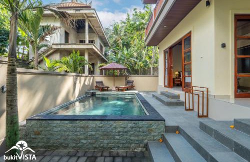 Sambahan Bed & Breakfast | Adheaira Villa by Bukit Vista