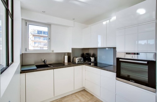 Cannes Apartment | Alexandre Boulevard - Three Bedroom Apartment, Sleeps 5