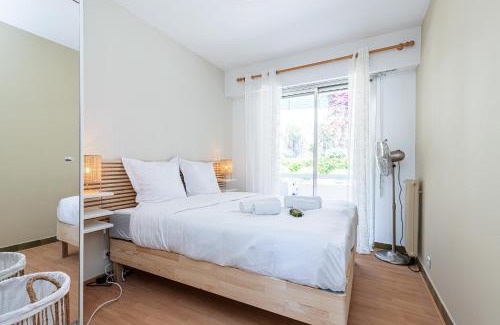 Villefranche-sur-Mer Apartment | Amazing Sea View 2Bdr Swimming Pool Parking