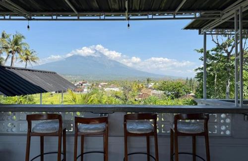 Purwakerti Hostel | AMED LILI Hostel & Private Room