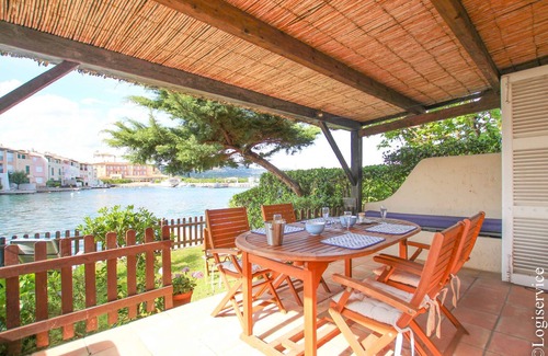 Port Grimaud Apartment | Apartment 4 persons et 10 m mooring Port Grimaud