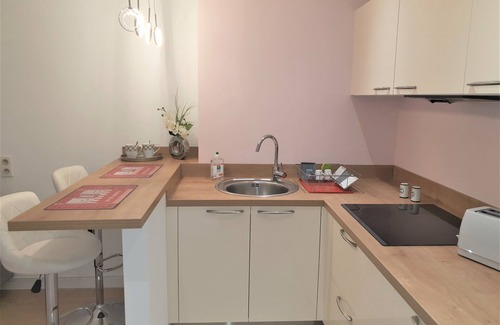 Golfe Juan Apartment | Apartment in Vallauris